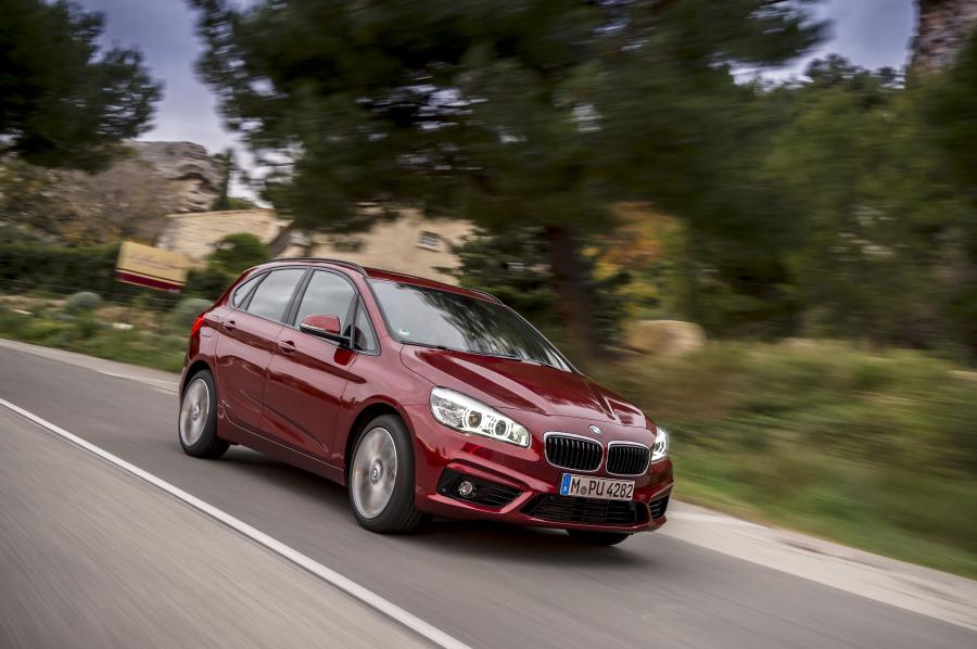  BMW 220d xDrive Active Tourer Sport Line 2014 года  (фото 6 из 17)